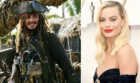While orlando bloom, geoffrey rush and keira knightley all do amazing jobs with their parts, there really is no denying that johnny depp's jack sparrow is the star. Pirates of the Caribbean fans angry Johnny Depp's Jack ...