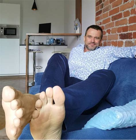 Pin By Jose Diaz On Feet Pictures Gorgeous Feet Male Feet Beautiful Feet