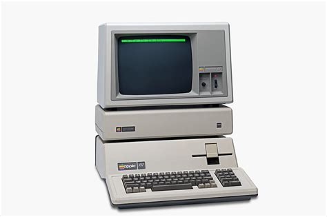 Vintage Computers That Could Be Worth A Fortune Readers Digest