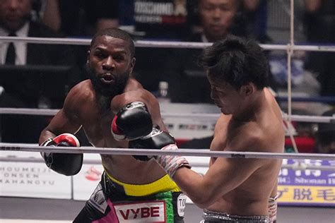Boxing Mayweather Jr Easily Wins By Knockout In Japan Exhibition