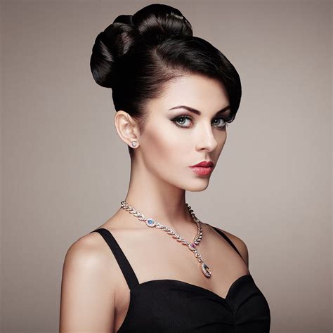 1080p Oleg Gekman Make Up Earring Jewelry Necklace Black Clothing