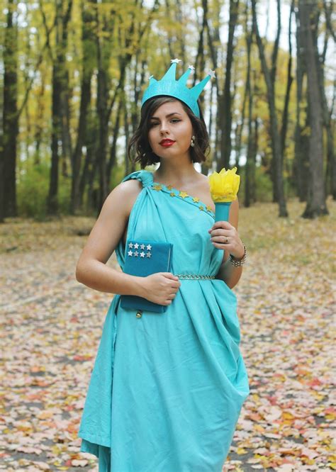 Halloween DIY Statue Of Liberty Costume Passing Whimsies