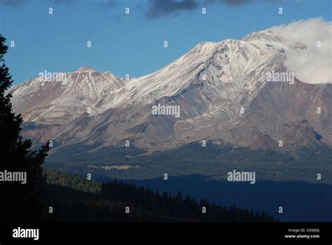 Mt Shasta Wilderness Hi Res Stock Photography And Images Alamy
