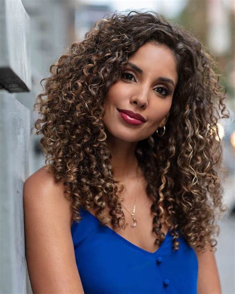 41 Best Shoulder Length Curly Hair Cuts For This Year Hairstyles