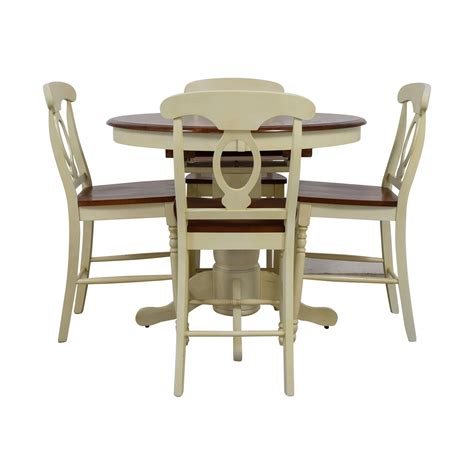 > raymour and flanigan dining room furniture. 78% OFF - Raymour & Flanigan Raymour & Flanigan Kenton II ...