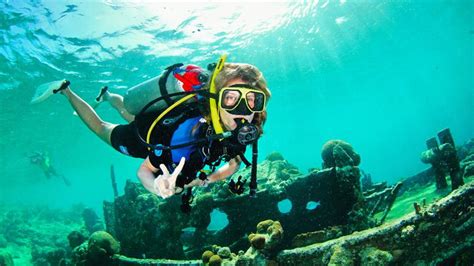 Scuba Diving In Curaçao The Original Social Distancing