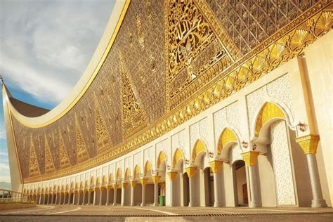 Mengenal Masjid Raya Sumbar Masjid Tahan Gempa Yang Memenangkan Desain