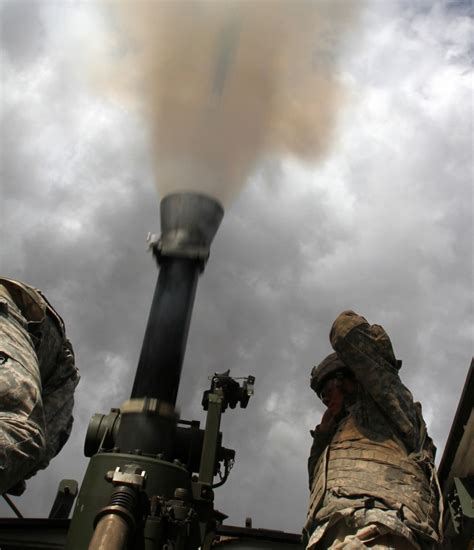Soldiers Perform Mortar Training During Exercise Rising Thunder