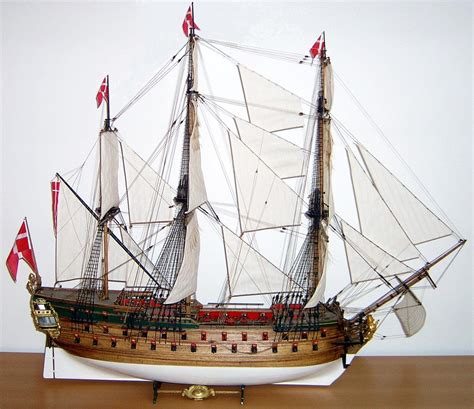 NORSKE LOWE - 1765 | Modell, Schiff, Modellbau