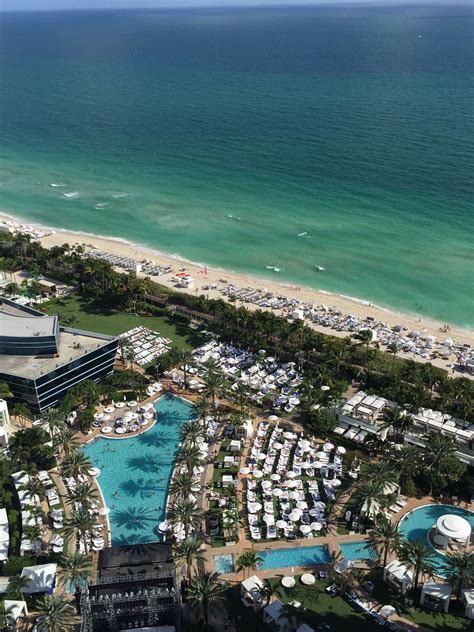 Fontainebleau Miami Beach The Best Beach Hotel