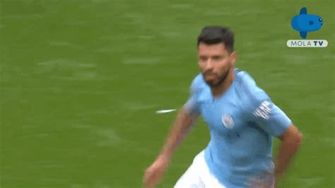 Go on to discover millions of awesome videos and pictures in thousands of other categories. Sergio Agüero au cœur d'une polémique | VL Média