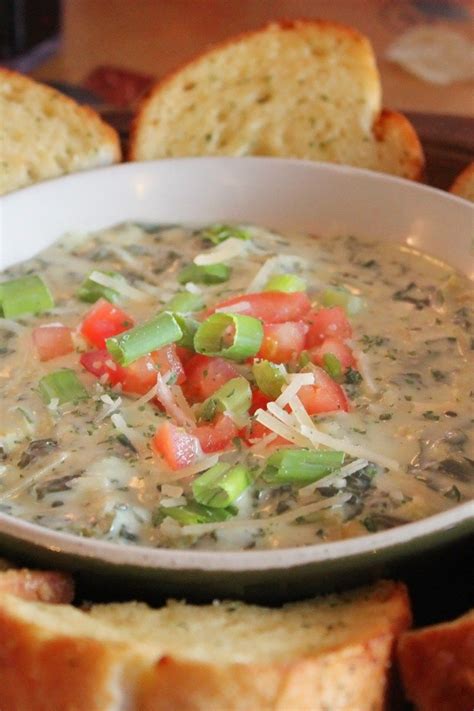 At under 100 calories, each of these appetizers are sure to inspire your next gathering. Applebee's Hot Artichoke and Spinach Dip Copycat | Appetizer recipes, Recipes, Easy appetizer ...
