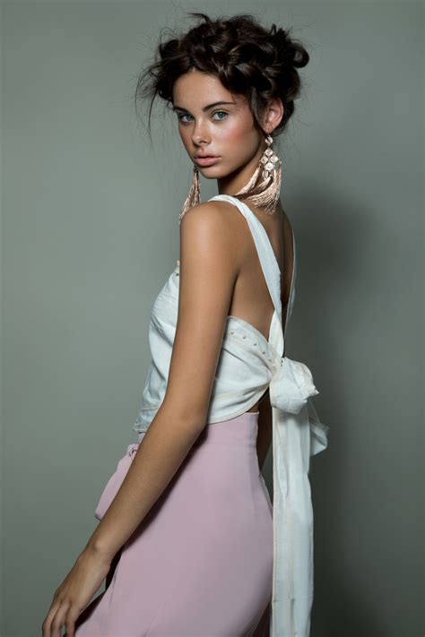 Australian Born Top Model Meika Woollard In Stunning Editorial Vivier