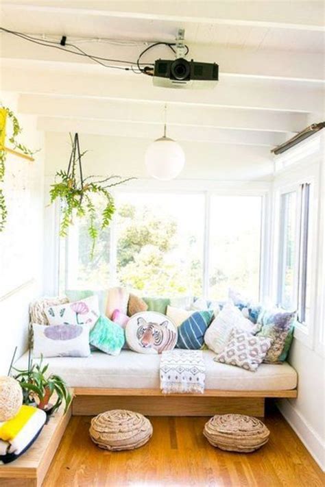25 Fun And Cozy Sunroom Decor Ideas For Small Spaces Homemydesign