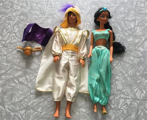 Disney S Aladdin Jasmine Barbie Dolls In Disney Aladdin