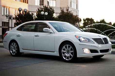 Used 2013 Hyundai Equus For Sale Pricing And Features Edmunds