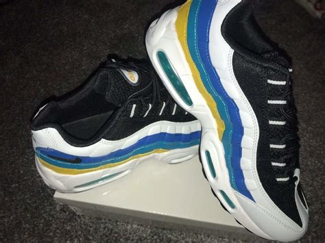Air Max 95 Brand New Boxed Mens Trainers White Blue Yellow Airmax In