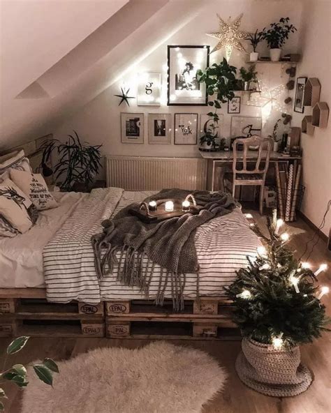 57 Fabulous Ideas White Walls Green Plants And Fairy Lights Perfect For