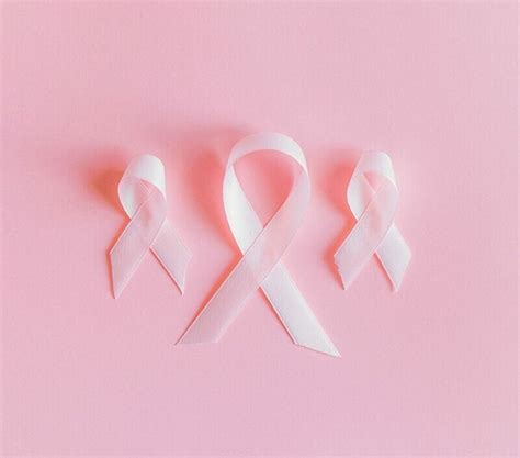 A Digital Seminar For Women Accompanying Professionals In The Field Of Breast Cancer The Doctor