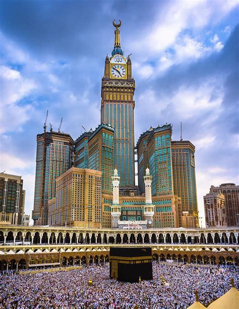 Abraj Al Bait Or Makkah Royal Clock Tower Hotel