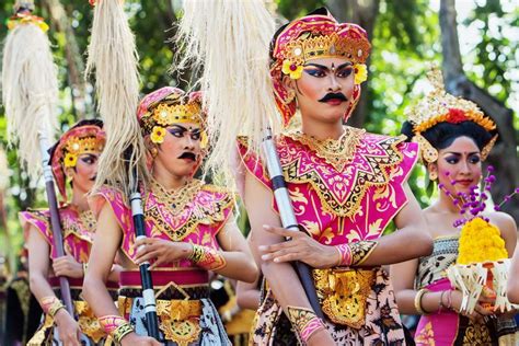 Traditional Warrior Costumes On Parade At The Bali Art Festival