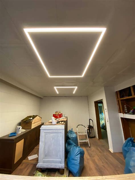 Auch das schlafzimmer und der wohnbereich sollen an kalten tagen schön warm sein! Infrarotheizung als Deckenheizung mit Licht - LED ...