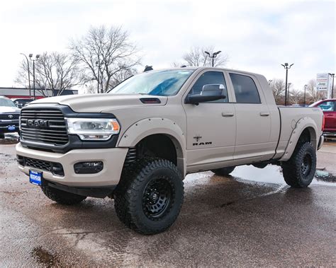 New 2019 Ram 2500 Big Horn Mega Cab In Sioux City Ds190983 Woodhouse