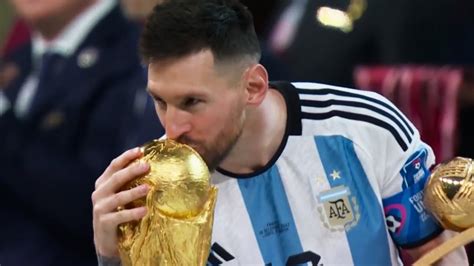 Lionel Messi Kissing The World Cup Trophy English Commentary World