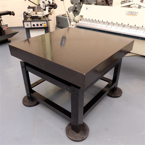 Crown Granite Surface Table