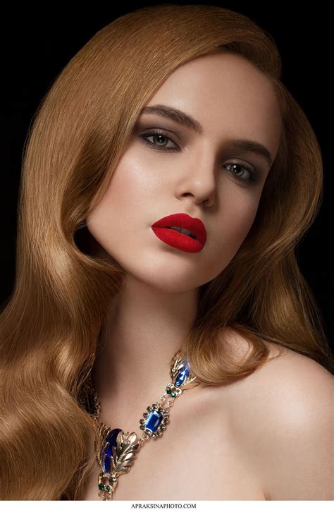 View On Behance Beauty Girl Perfect Red Lips Beautiful Lips