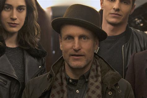 Now you see me was filmed by louis leterrier in 2013, and gathered $117.7 million at the us box office. Exclusive: 'Now You See Me 2' Behind-the-Scenes Photo ...