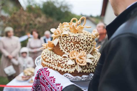 Fascinating Wedding Traditions From Around The World