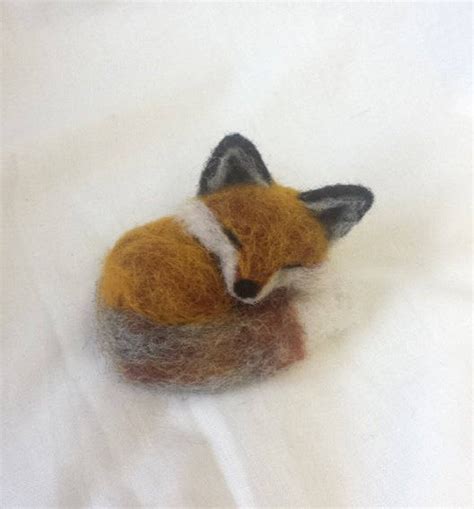 Pdf Pattern Realistic Needle Felt Sleeping Fox Beginner Etsy Australia