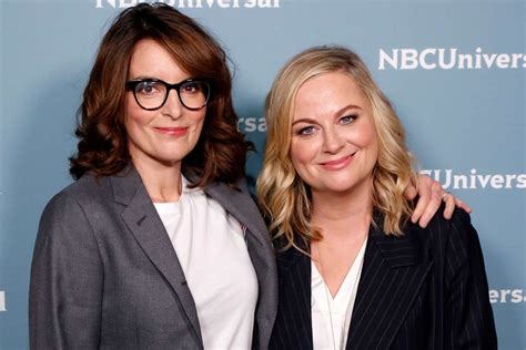 amy poehler and tina fey announce first live comedy tour
