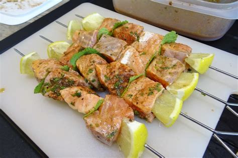 Brochettes De Saumon Menthe Citron La Recette Facile Par Toqu S Cuisine