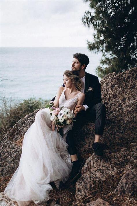 Wedding; Wedding Photography; Wedding Photo; Getting Ready; Garden