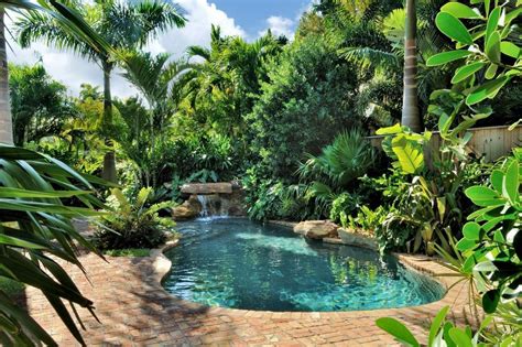 See more ideas about backyard, pool landscaping, backyard pool. 60+ Great Pool Landscaping Ideas Tropical Small Backyards ...