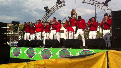 El Sinaloense Banda Tradicion Sinaloense De Rodolfo Acosta En Vivo