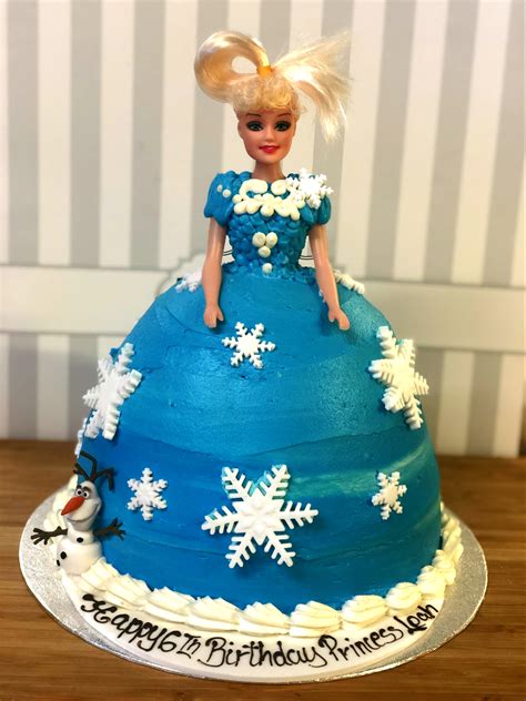 Princess N Doll Cakes 07f