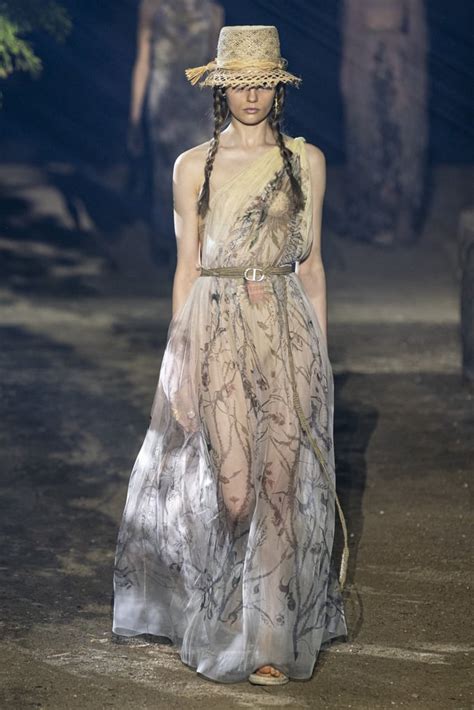 Dior Paris Fashion Show Spring 2020 Was Eco Friendly Popsugar Fashion