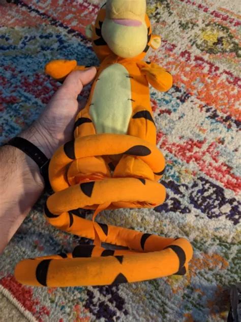 Disney Tigger Turbo Tail Bouncing Animated Talking Rapping Plush Toy