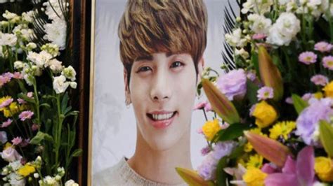 Jonghyuns Three Day Funeral Begins In Seoul With A Sea Of Flowers And