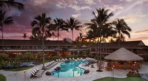 10 Gorgeous Hawaii Honeymoon Resorts For 2023 With Photos Trips To