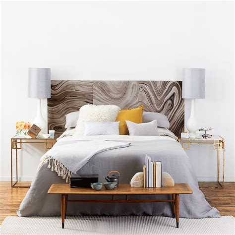 In order to create a good feng shui bedroom layout, you should also need to. How to Feng Shui Your Bedroom for Better Sleep | Feng shui ...