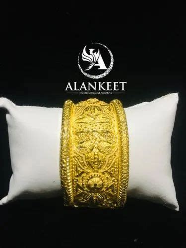 Golden Brass Gold Plated Designer Bangle Packaging Type Export Packaging At Rs 950piece In Mumbai