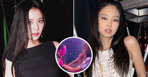 Blackpink S Jennie And Jisoo Shock Blinks With A Sexy Moment During The Born Pink Tour