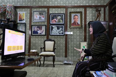 Apabila mengalami kendala, pengguna dapat mengubungi call center badan koordinasi penanaman modal (bkpm) untuk oss di. Keluarga Kunci Pencegahan "Stunting" di Masa Pandemi ...
