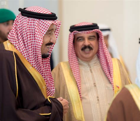 قدم الملك عبدالله بن عبدالعزيز آل سعود العديد من الانجازات لوطنه وشعبه السعودي والعديد من الشعوب والبلاد العربية ، ومن اهم مأثر الملك عبدالله دوره في. #حمد_بن_عيسى يهنئ #الملك_سلمان بالذكرى الرابعة للبيعة ...