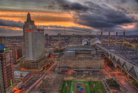 Kansas City Sunrise On The Right A View Of The Kansas Cit Flickr