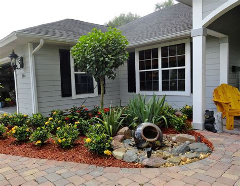 10 Pretty Small Front Yard Landscaping Ideas On A Budget 2020